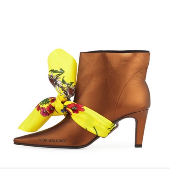 off white made for walking boots